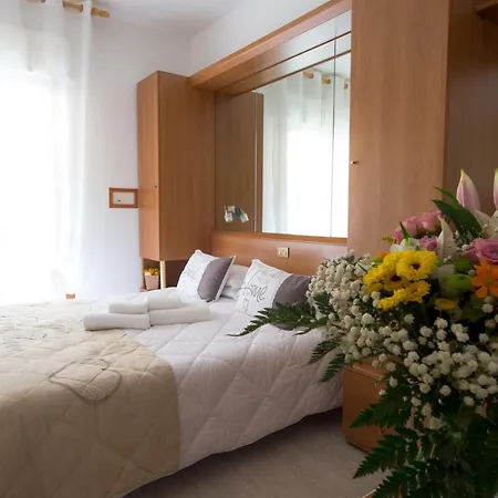 Hotel Germania 3*